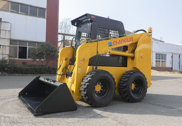 МІНІ-НАВАНТАЖУВАЧ CHANGLIN 265F - Зображення 6
