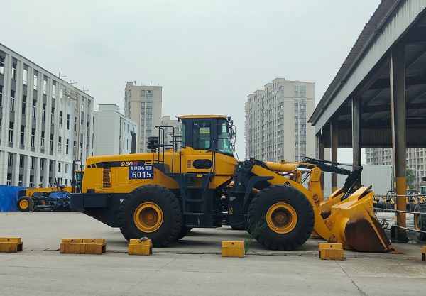Фронтальний навантажувач CHANGLIN ZL80H - Зображення 5